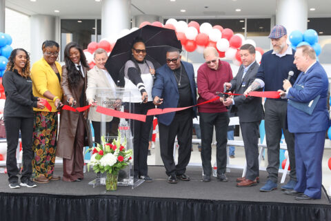 Governor’s Square Mall Grand Reopening Ribbon Cutting. (Mark Haynes, Discover Clarksville)